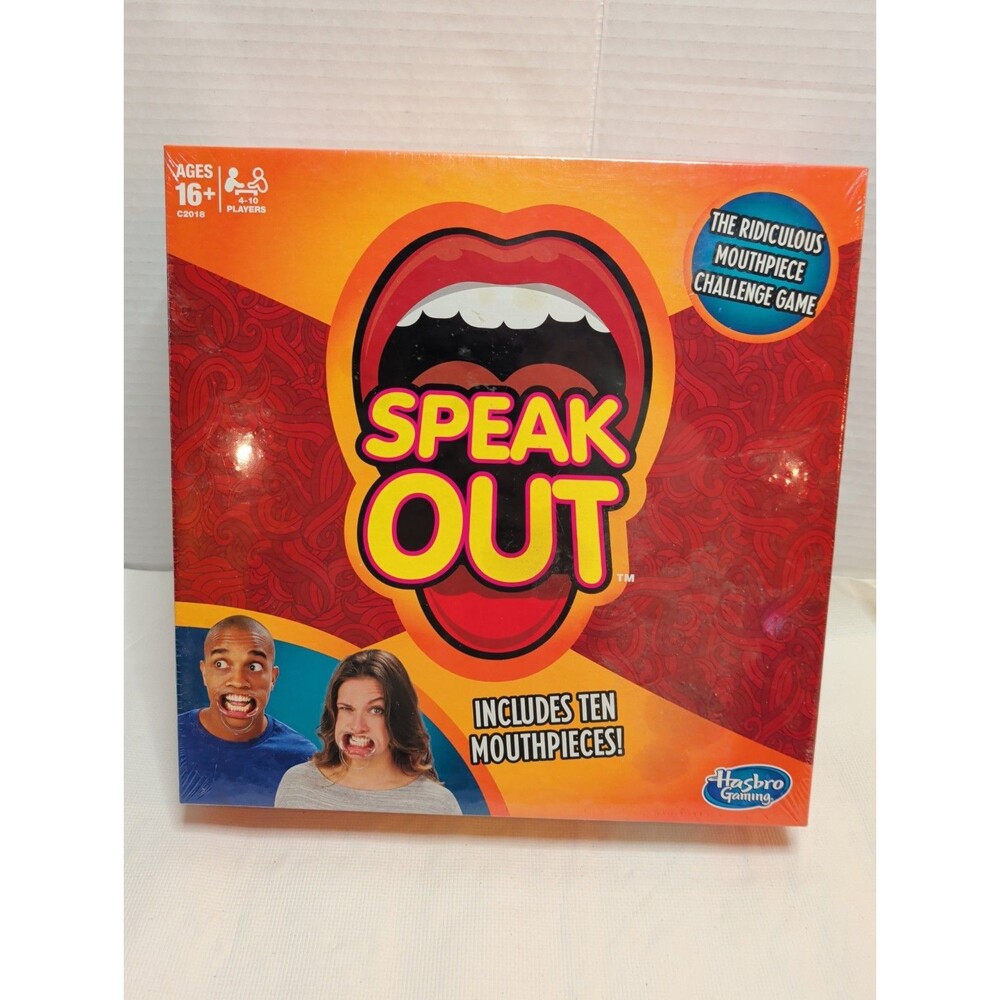 Hasbro C2018079 Speak Out Game Board with 10 Mouthpieces New Sealed